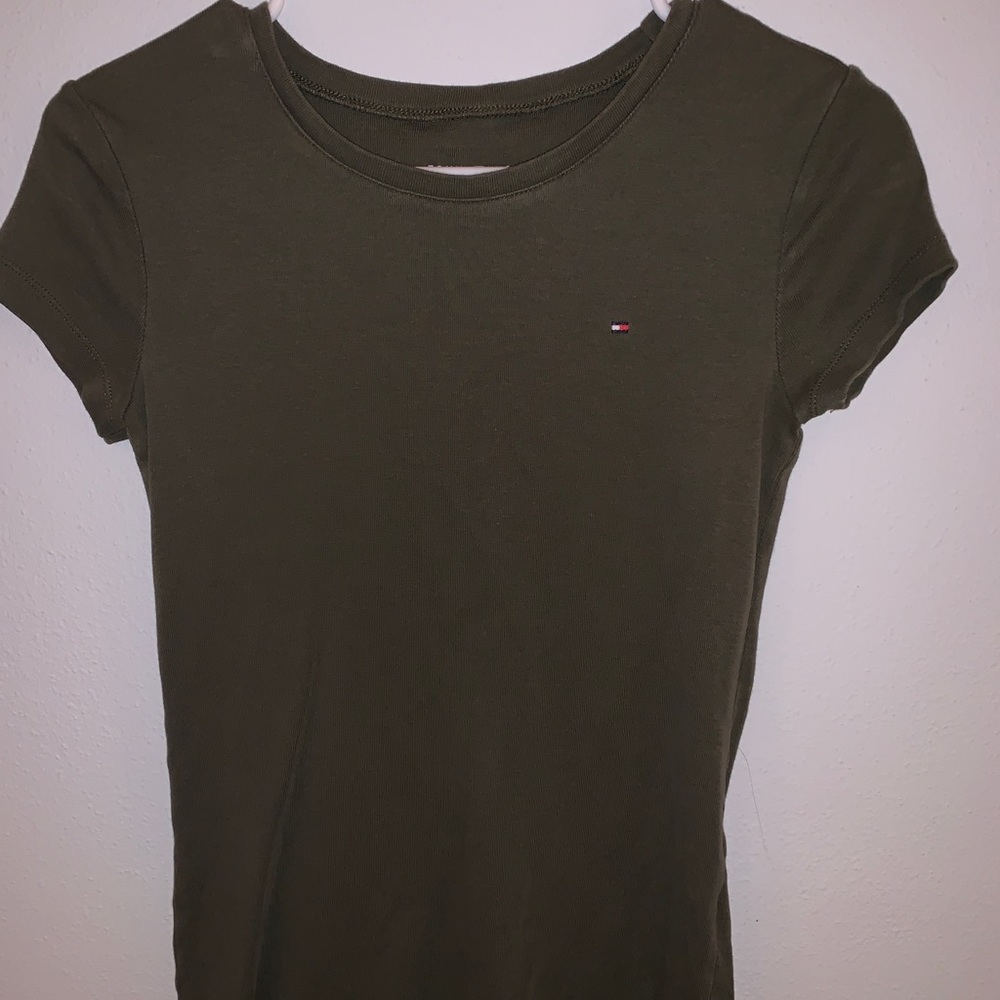 tommy hilfiger tee